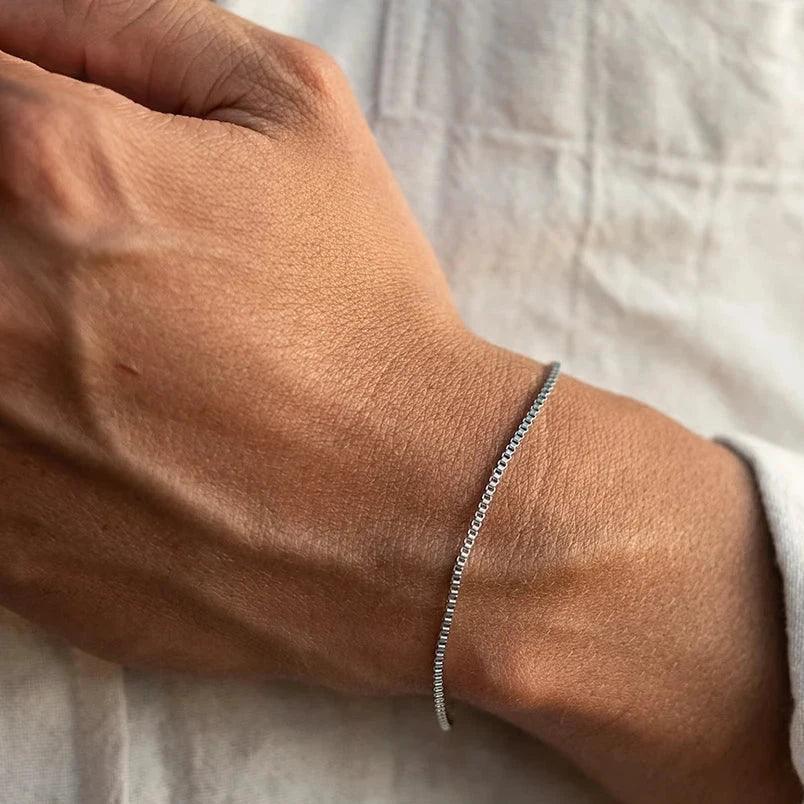 Pulseira Masculina de Aço Inoxidável Minimalista